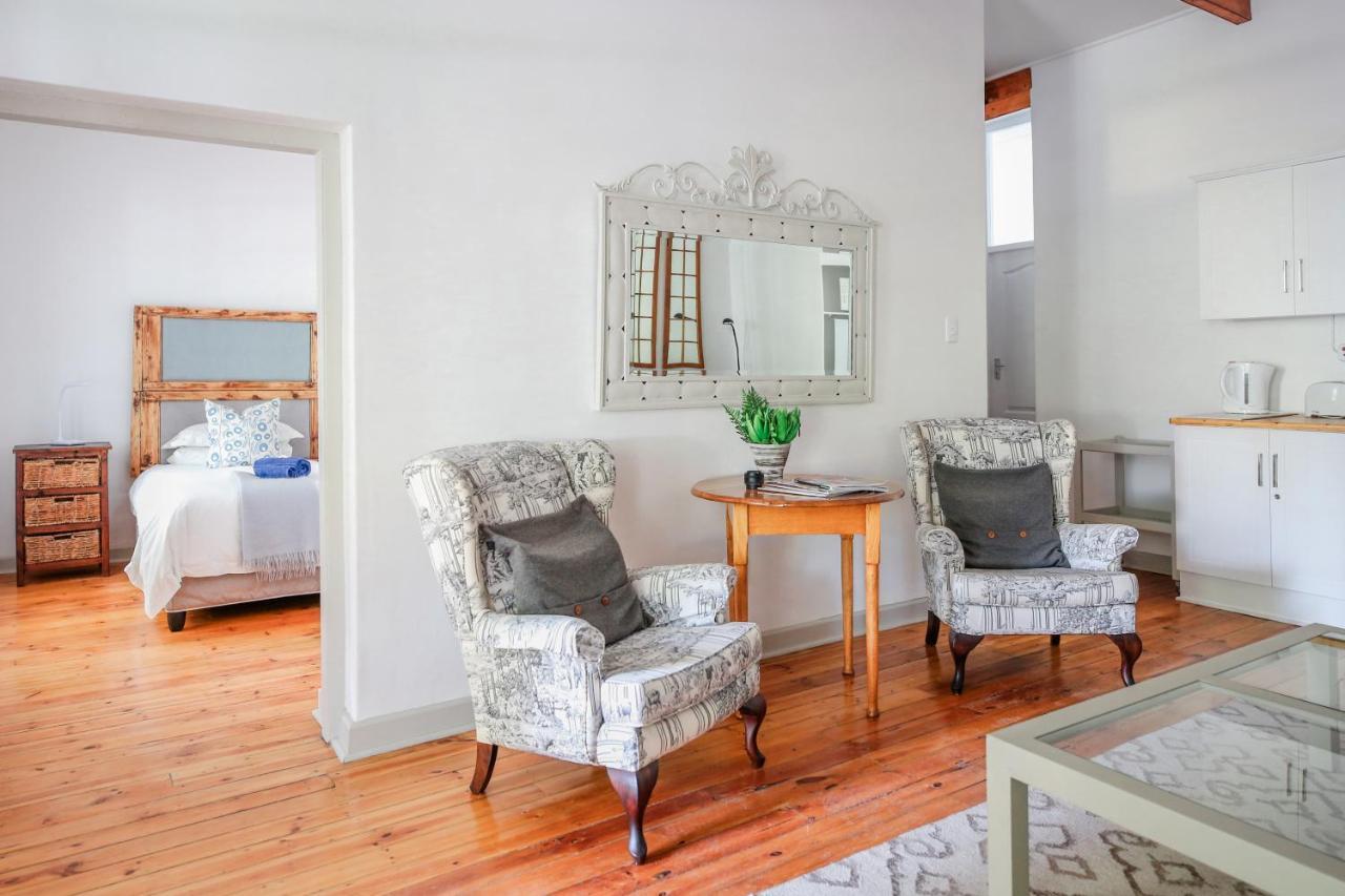 River Bend Guesthouses Graaff-Reinet Eksteriør billede