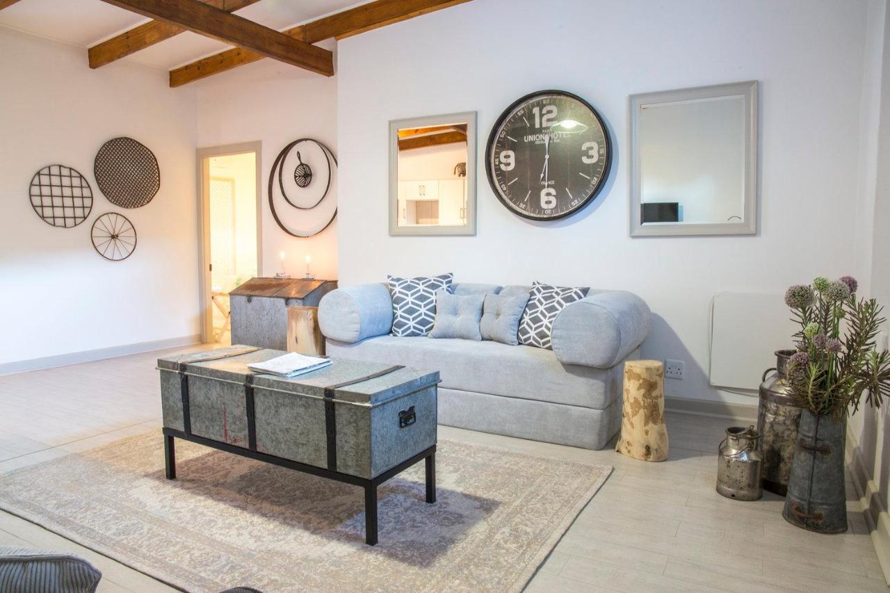 River Bend Guesthouses Graaff-Reinet Eksteriør billede